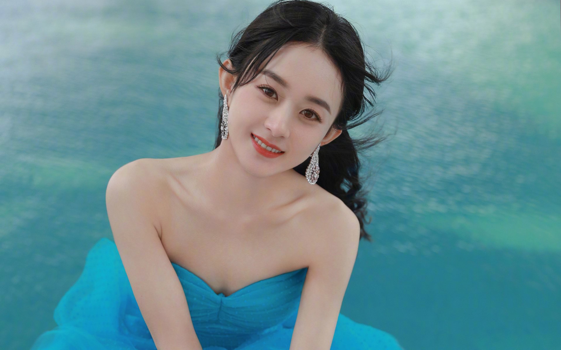 爱游戏平台-突尼斯选手决赛登场 收获关注与掌声，突尼斯是哪里的